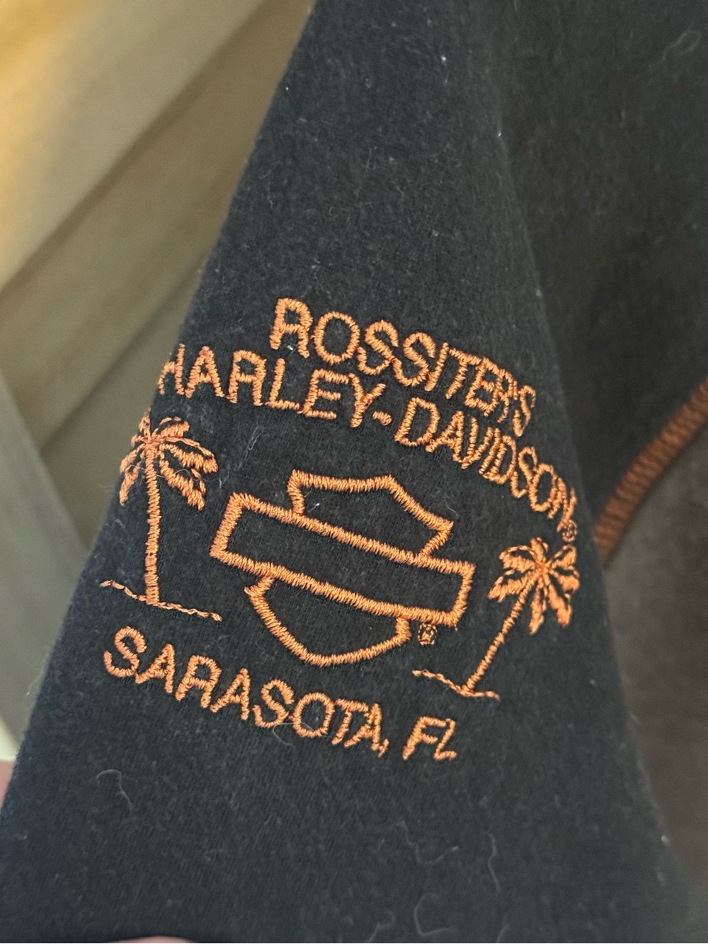 Harley-Davidson Genuine Motorcycles Pullover Hoodie – Size Small - Picture 3 of 13